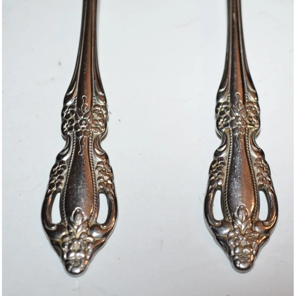 Oneida Distinction Deluxe HH Stainless Flatware Raphael 2 Tablespoons